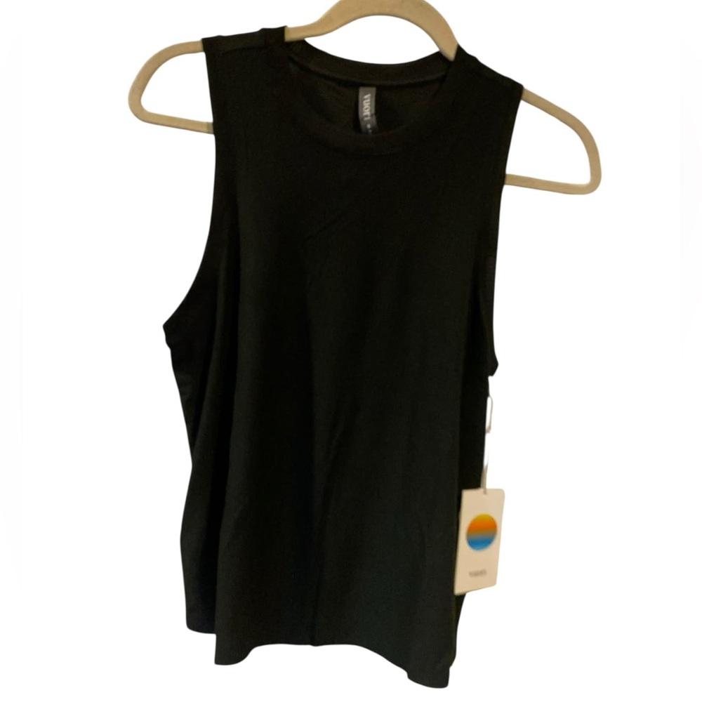 15. NWT Vuori energy top long BLACK Size S